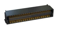 Photo : connecteur Zero8 coudé, blindé, 80 broches